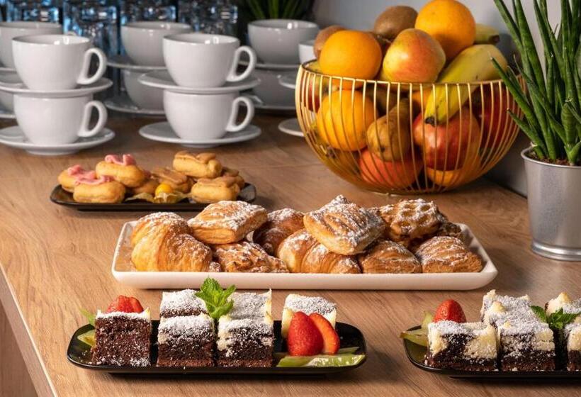 Park Inn By Radisson Vilnius Airport Hotel & Conference Centre