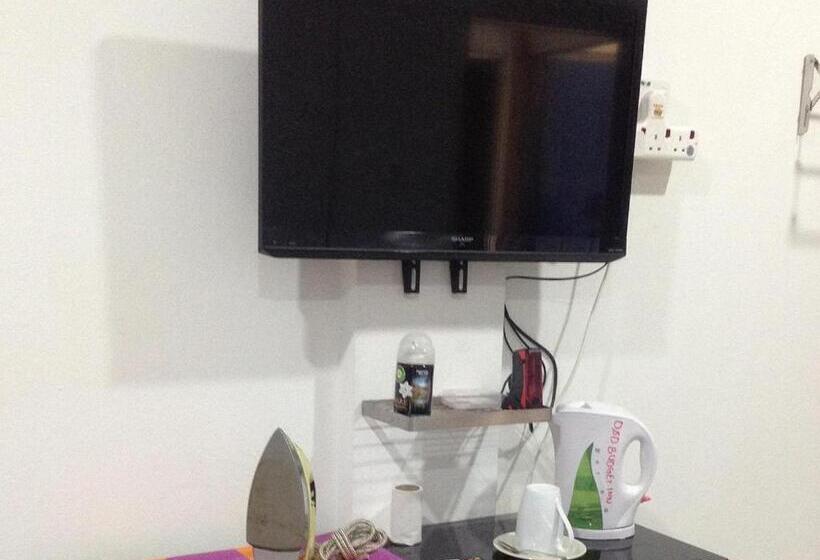 فندق Spot On 89755 D&d Budget Inn