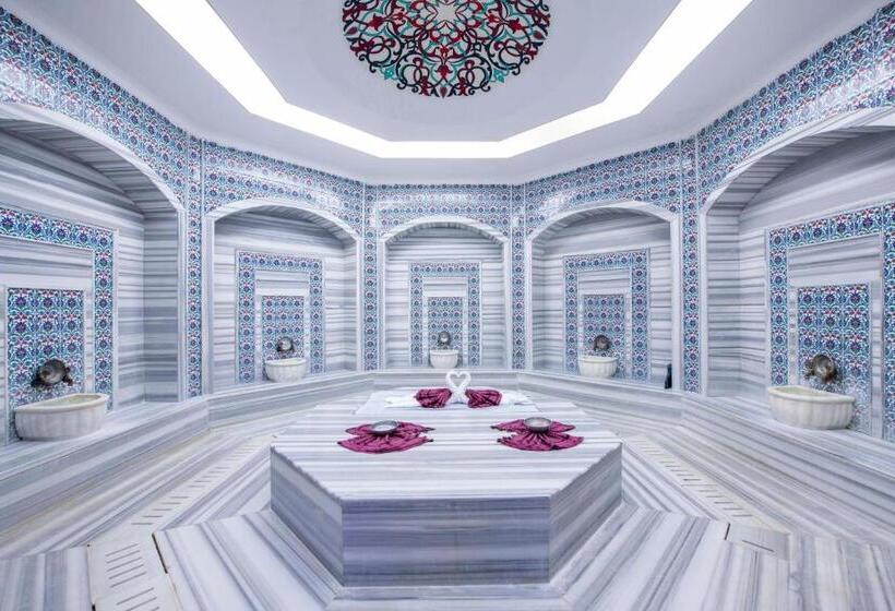 Amara Luxury Resort & Villas