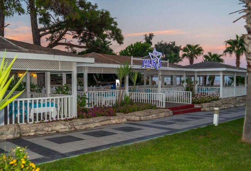 Amara Luxury Resort & Villas
