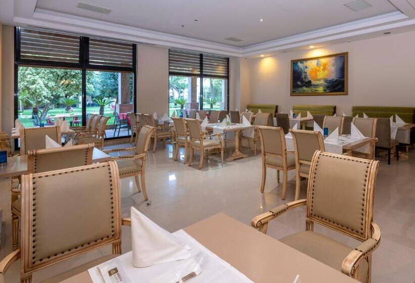 Amara Luxury Resort & Villas