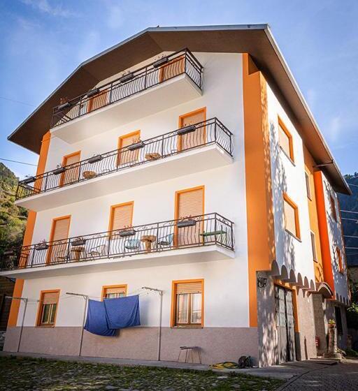 Hostel Bormio Livigno Santa Caterina Stelvio