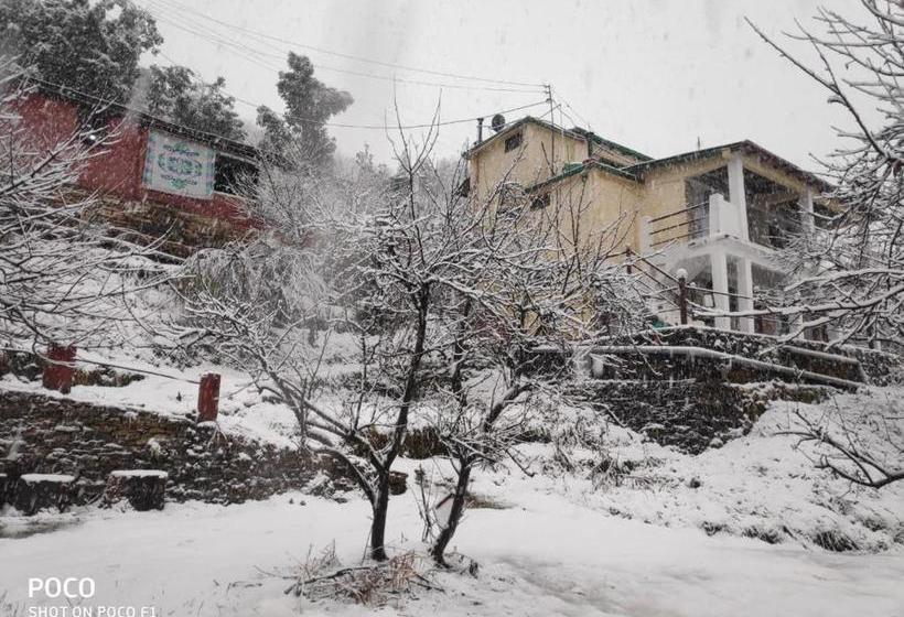 فندق Pailaaag Orchard & Restaurant