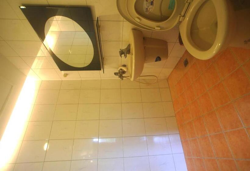 پانسیون Hong Ben