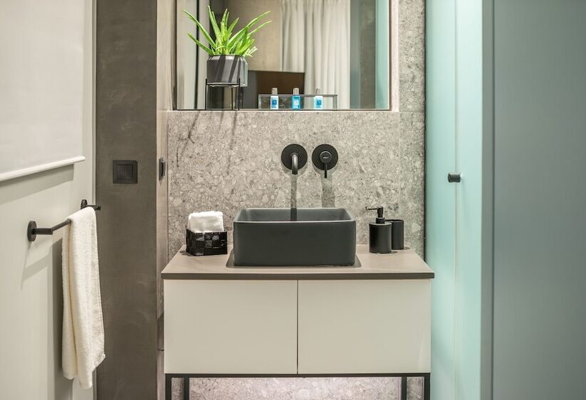 Urban Suites