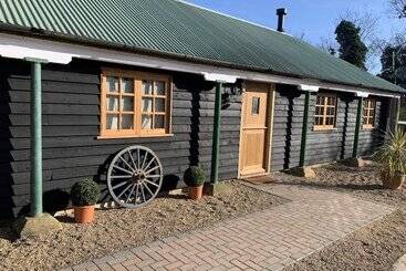 Cheesemans Farm House Stables