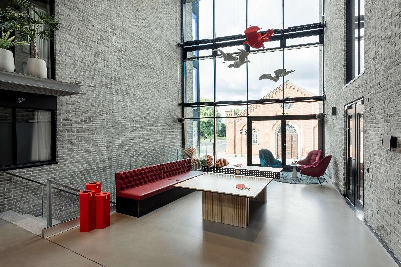 هتل Radisson Red Aarhus