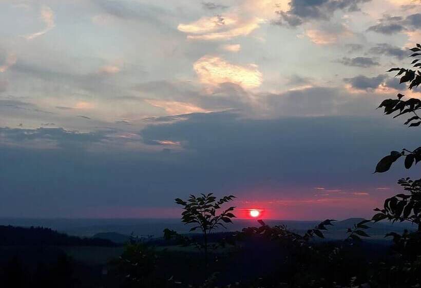 بنسيون Df Am Ring Nürburg