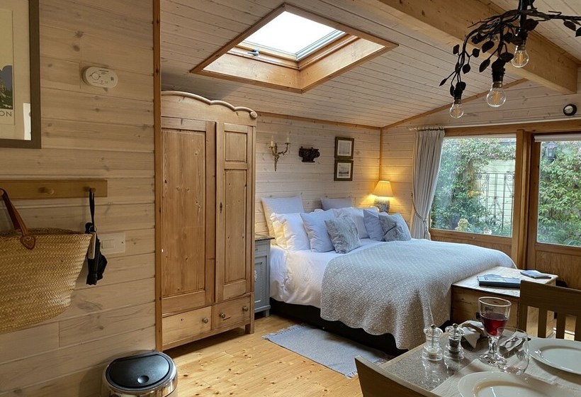 The Lodge