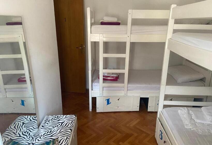 Hostel Omiš