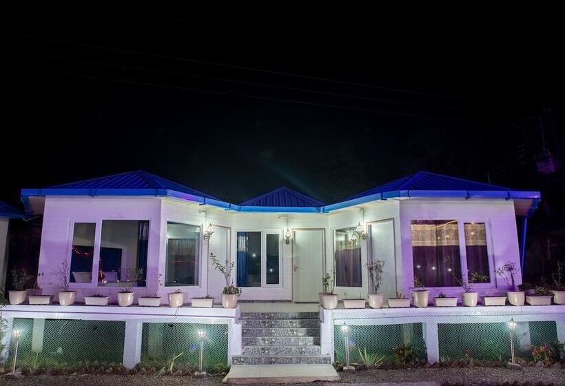هتل Blossom Bliss Resort