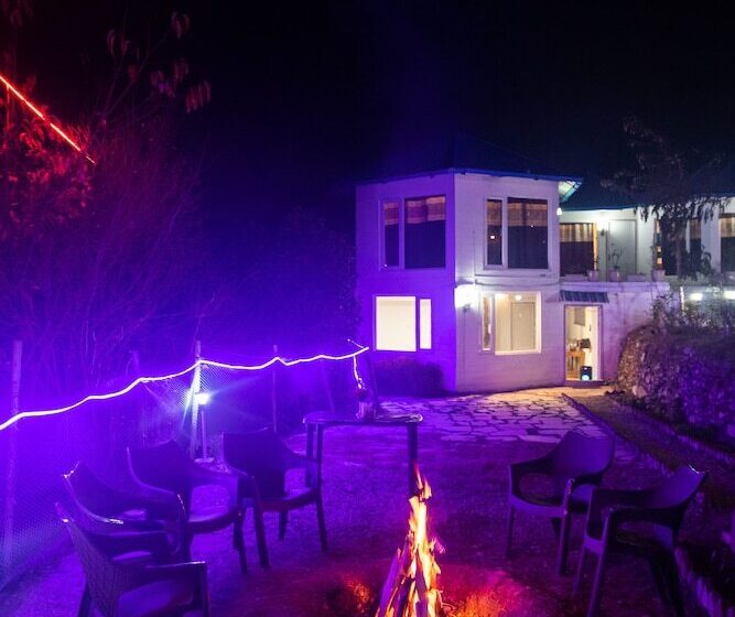هتل Blossom Bliss Resort