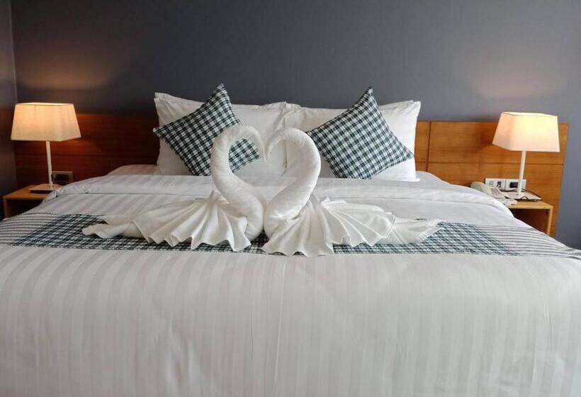 Comet Hotel Surat Thani