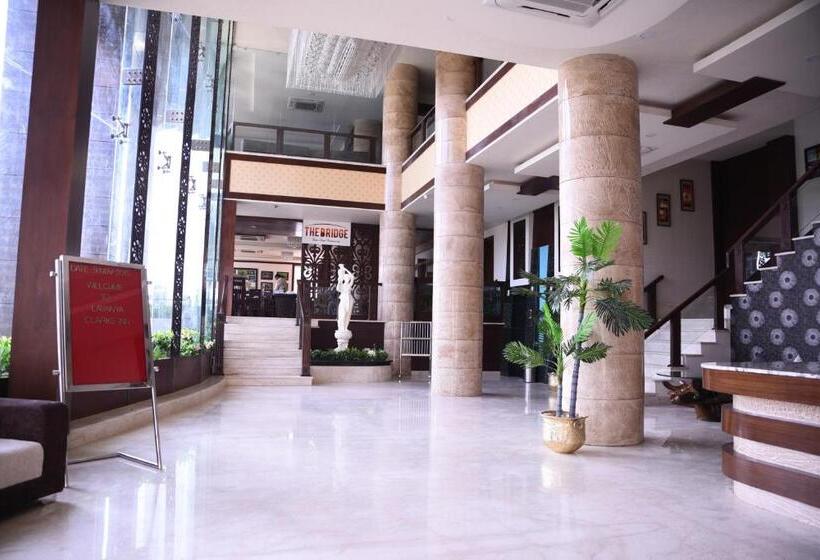 ホテル Lavanya Inn