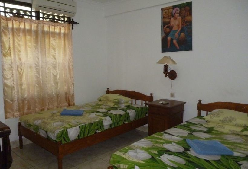 Pensión Pondok Santhi Homestay