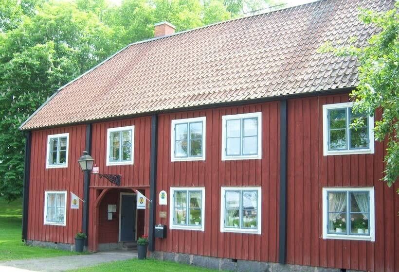 Vandrarhemmet Mangelgården   Hostel