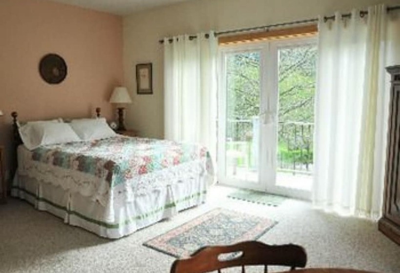 민박 Lucky Mud Inn And Disc Golf Resort