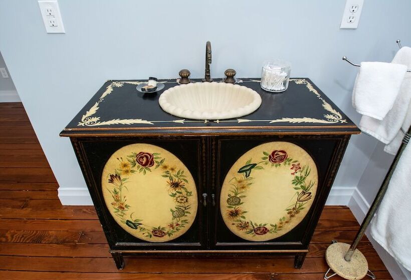 민박 The Emma Grace