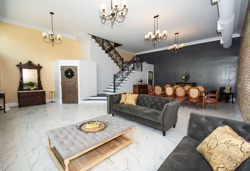 민박 The Emma Grace