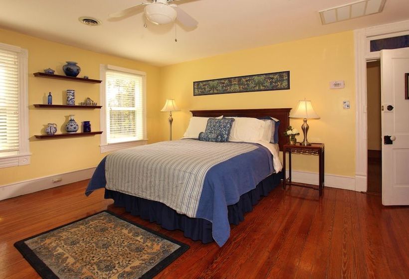 ベッドアンドブレックファースト The Inn At Tabbs Creek