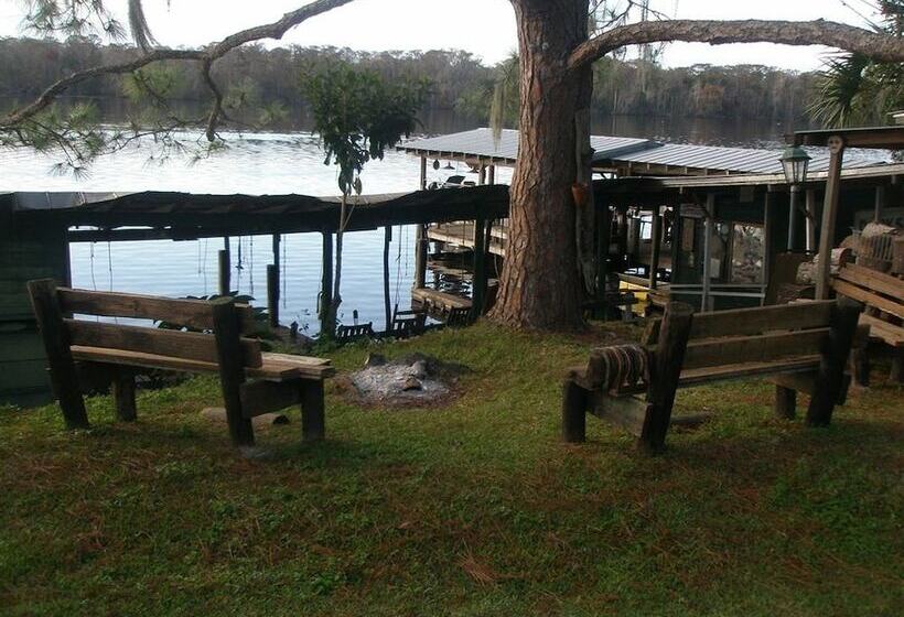 Отель Stegbone S Fish Camp And Resort