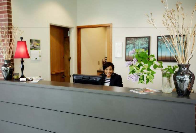 فندق Watercrest  At Hhcc