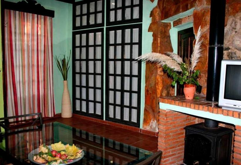 فندق صغير Las Cabañas De Buffalos