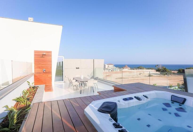 Cove Seaview Villas