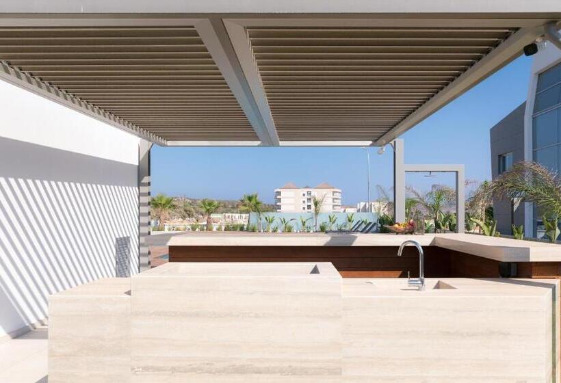 Cove Seaview Villas