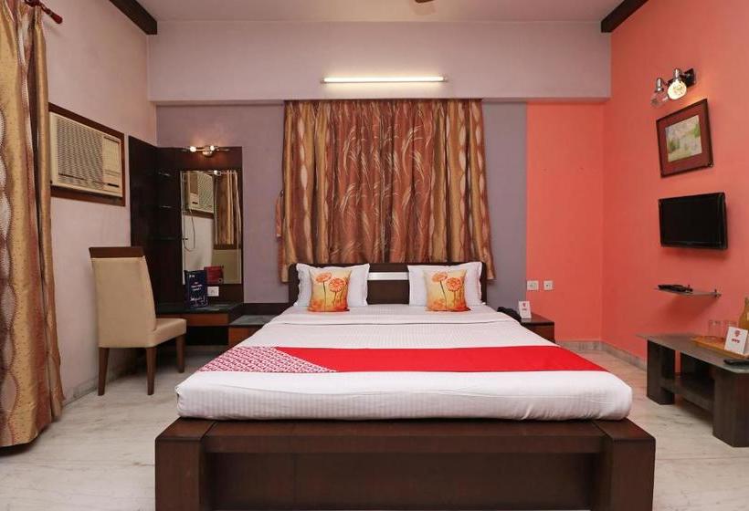 Отель Rishta Inn By Oyo Rooms