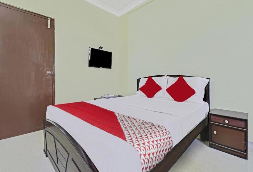 ホテル Oyo 47579 Gn Residency