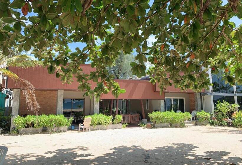 پانسیون Dang Sea Beach Resort   Sha