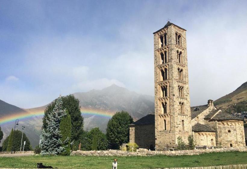 پانسیون Hostal Rural Sant Climent