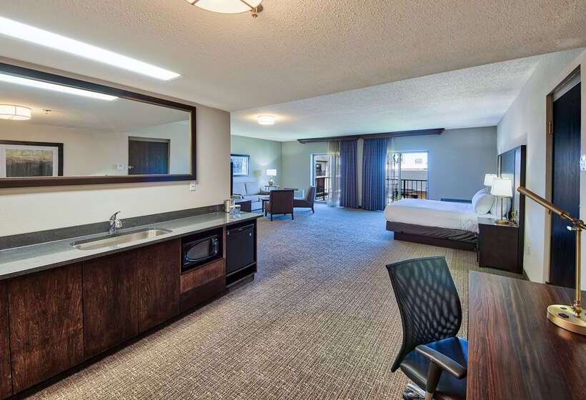 Hotel Doubletree By Hilton Port Huron