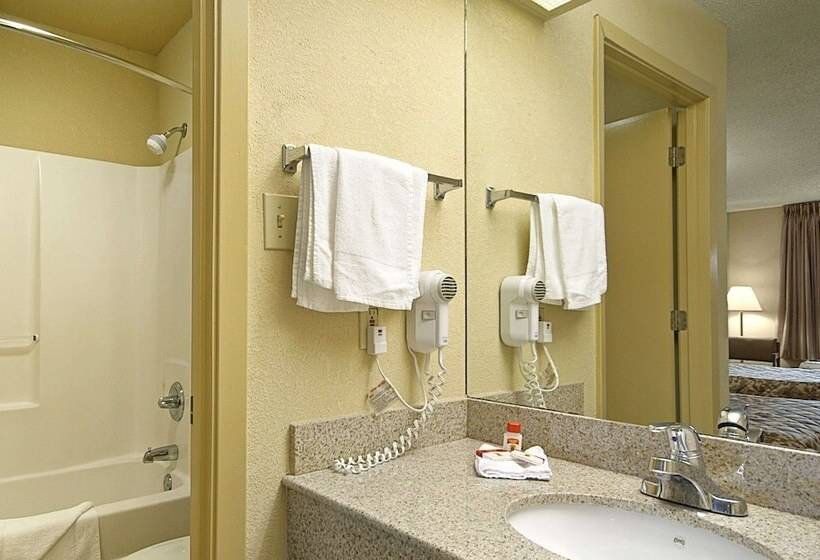 هتل Super 8 By Wyndham Mobile/tillmans Corner