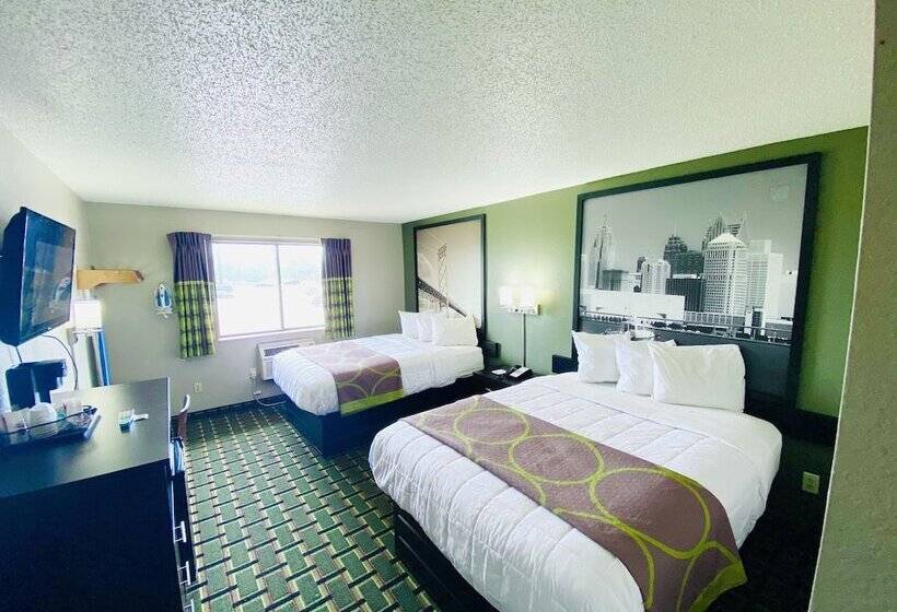 Hotel Super 8 By Wyndham Wyoming/grand Rapids Area