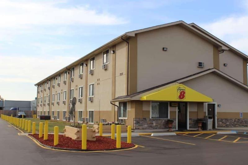 هتل Super 8 By Wyndham Wyoming/grand Rapids Area