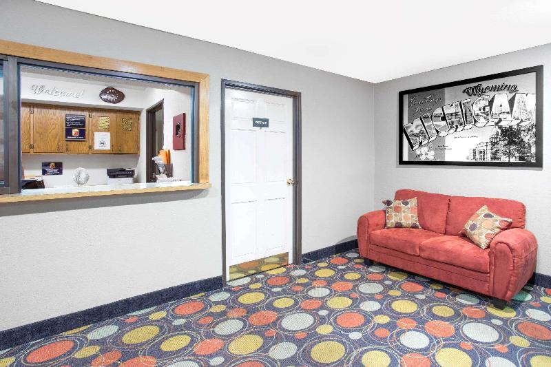 هتل Super 8 By Wyndham Wyoming/grand Rapids Area