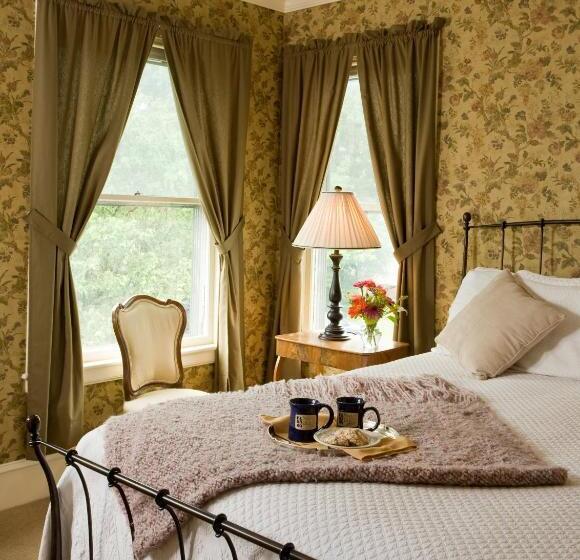 בית מלון כפרי Swift House Inn