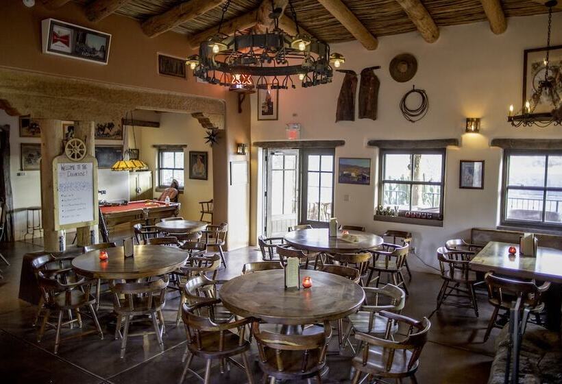 هتل Tanque Verde Guest Ranch