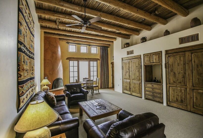 هتل Tanque Verde Guest Ranch