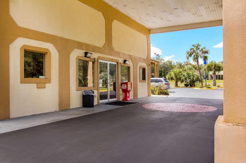 فندق على الطريق Americas Best Value Inn Darien