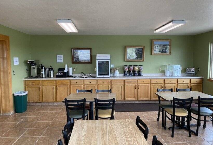 مُتل Americas Best Value Inn Kadoka