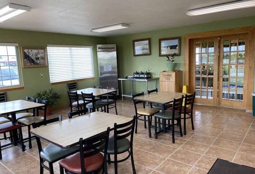 مُتل Americas Best Value Inn Kadoka
