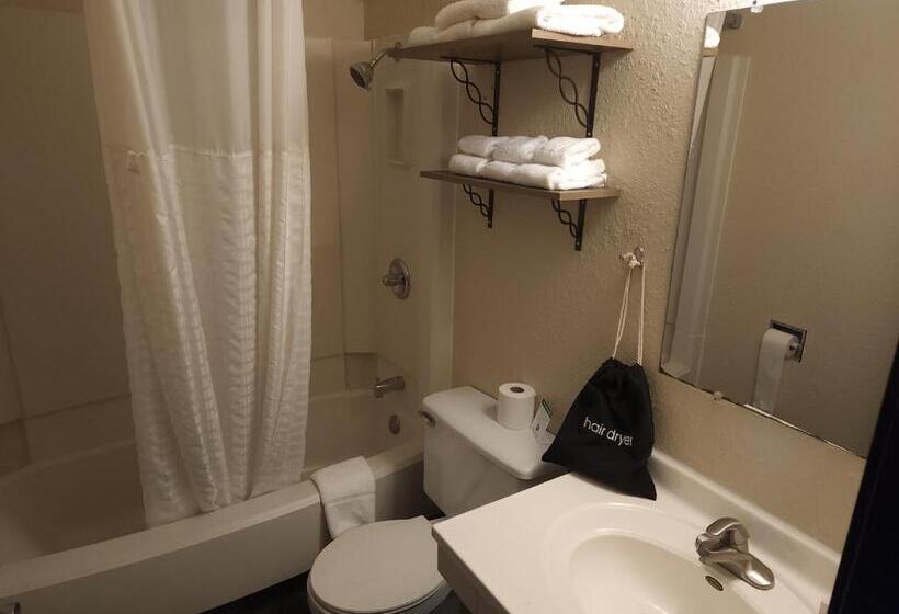 모텔 Bison Plains Lodge