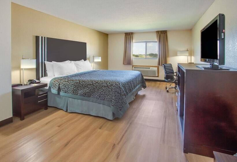 مُتل Days Inn By Wyndham Le Roy/bloomington Southeast