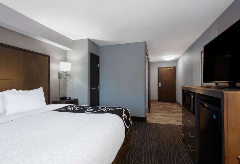 모텔 La Quinta By Wyndham Anchorage Airport