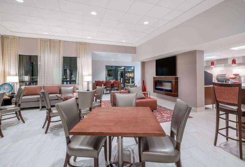 מוטל Ramada By Wyndham Minneapolis Golden Valley
