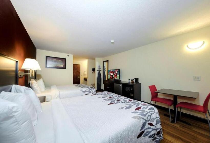 فندق على الطريق Red Roof Inn Osage Beach  Lake Of The Ozarks