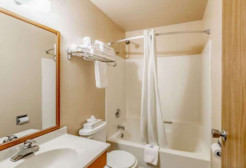 مُتل Rodeway Inn